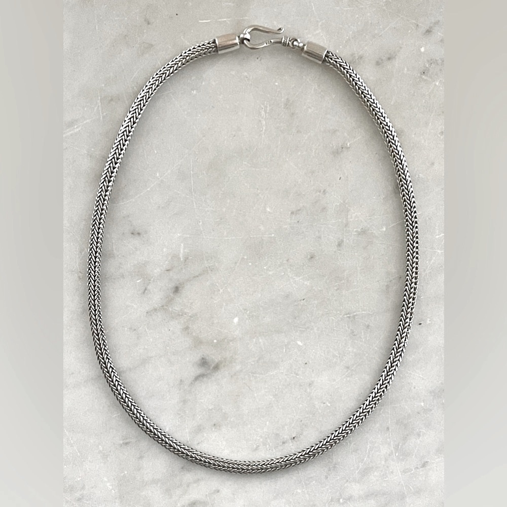 Silpada .925 Sterling Silver Omega Necklace N0603 w/ Silver Tone Cross Pendant